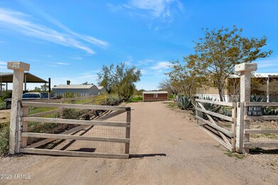 1440 S Chaparral Rd-3