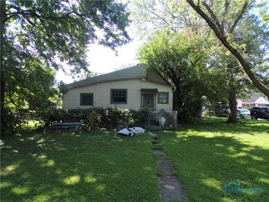 220 Bell Ave, Findlay, OH 45840 - photo 2