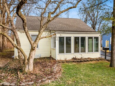 812 S Chesterfield Rd, Columbus, OH 43209 - photo 3