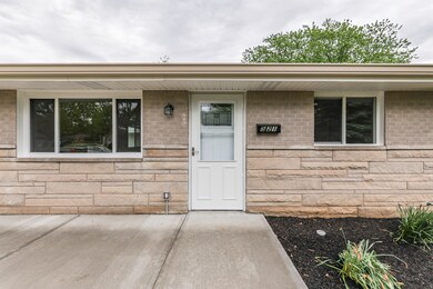 521 S 4th Ave, Beech Grove, IN 46107 - photo 3