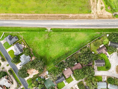 1.6 acre lot off West Loop (FM 2765)