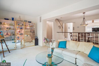 3824 Swan House Ct, Burtonsville, MD 20866 - photo 6