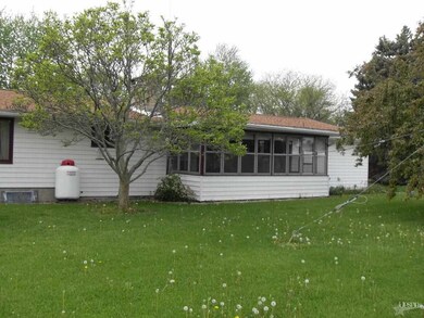 9555 SW 2nd St, Geneva, IN 46740 - photo 3