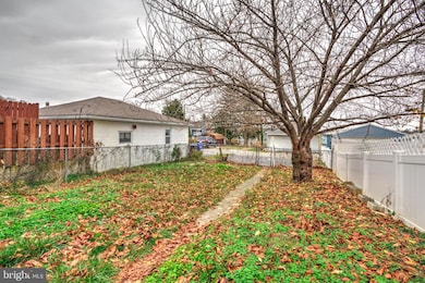 217 N Charles St, Red Lion, PA 17356 - photo 7