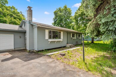 10742NMapleSt-EverydayImHOVERIN-4
