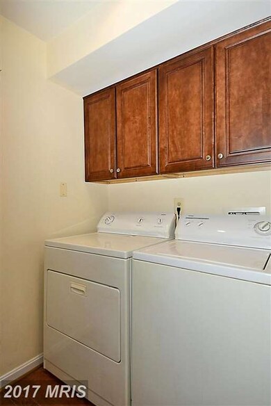 24 Alanbrooke Ct unit 24B, Towson, MD 21204 - photo 7