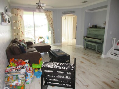 2306 Center Stone Ln, Riviera Beach, FL 33404 - photo 2