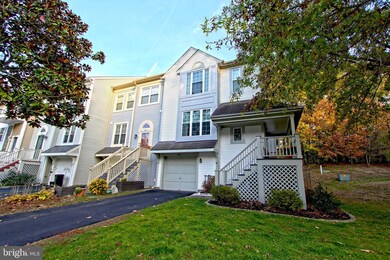 8313 Southern Oaks Ct, Lorton, VA 22079 - photo 2