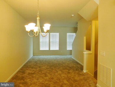 17003 Gibson Mill Rd unit 92, Dumfries, VA 22026 - photo 3