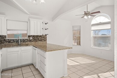 2809 Morehead Ave, El Paso, TX 79930 - photo 6