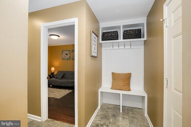 11827 Lake Baldwin Dr, Bristow, VA 20136 - photo 2