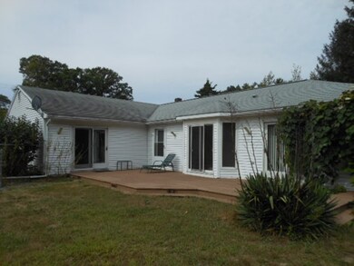115 Hartsuff St, Rockland, MA 02370 - photo 3