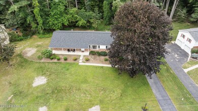 61-web-or-mls-11-forest-dr