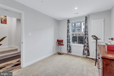 147 Lyons Creek Dr, Laurel, MD 20708 - photo 4