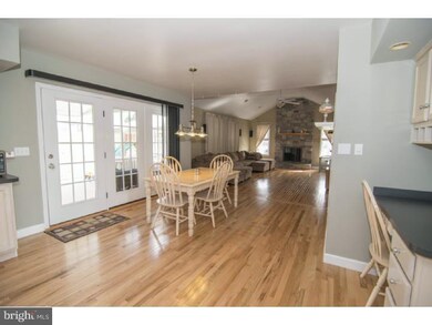 40 William Penn Dr, Schwenksville, PA 19473 - photo 5