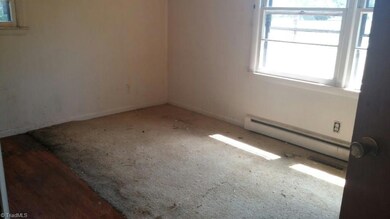 5662 Old Randleman Rd, Greensboro, NC 27406 - photo 7