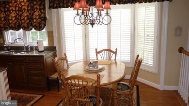 10224 Crosscut Way, Damascus, MD 20872 - photo 2