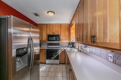 5420 Greenwood Way, North Richland Hills, TX 76180 - photo 5