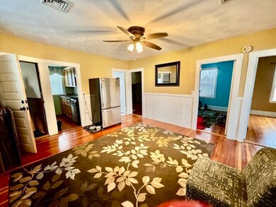 16 Dover St unit 2nd fl, Fairhaven, MA 02719 - photo 5