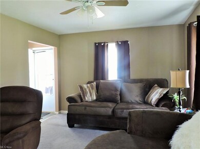 5135 E Lake Rd, Sheffield Lake, OH 44054 - photo 5