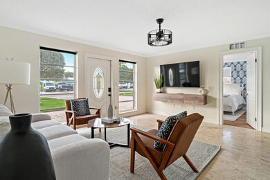 9154 Bloomfield Dr, Palm Beach Gardens, FL 33410 - photo 4