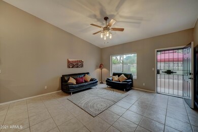 1808 N Barkley-8