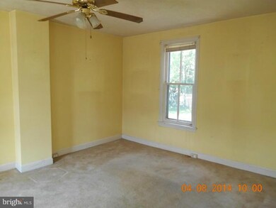 139 N Cannon Ave, Hagerstown, MD 21740 - photo 2