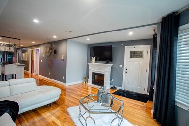 176 Magnolia St unit A, Dorchester, MA 02125 - photo 6