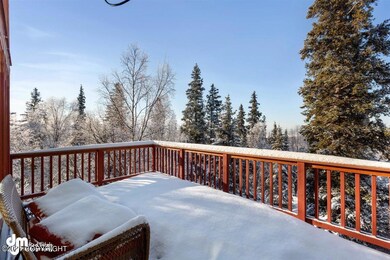 32-Balcony MS_7110
