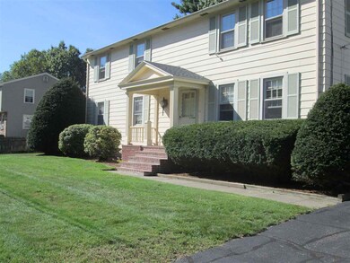 25 Kingston Dr unit 27, Nashua, NH 03060 - photo 2