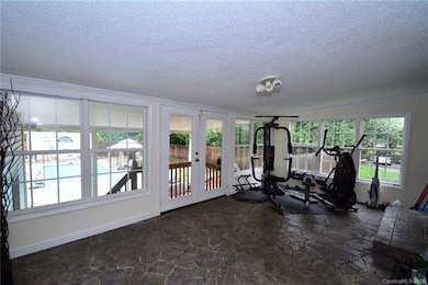 200 Feimster St, Statesville, NC 28677 - photo 7