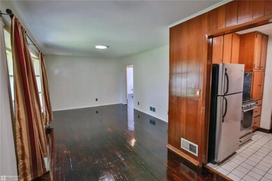 1521 Catasauqua Rd, Bethlehem, PA 18017 - photo 7