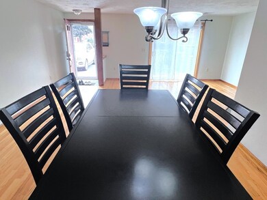 142 Quincy Shore Dr unit 152, Quincy, MA 02171 - photo 4