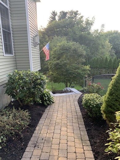 8 Woodcliffe Ave, Worcester, MA 01604 - photo 4