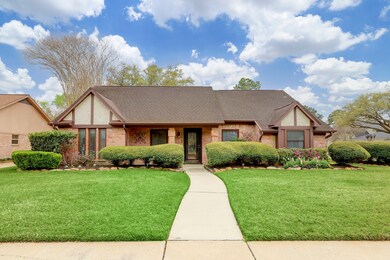 15423 Windy Cove Dr, Houston, TX 77095 - photo 3