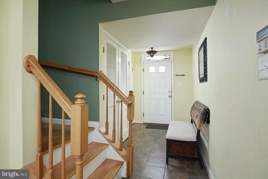 13115 Blossom Hill Way unit 2405, Germantown, MD 20874 - photo 2