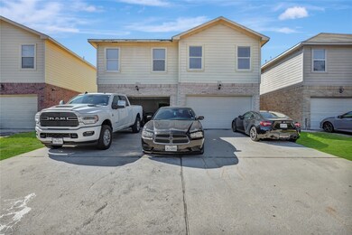 10055 Sharpton Dr, Houston, TX 77038 - photo 2