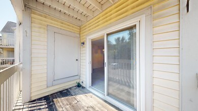 2213-S-Huron-Parkway-2-09122024_135633