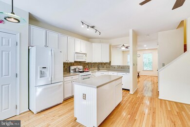 43157 Huntsman Square, Broadlands, VA 20148 - photo 6