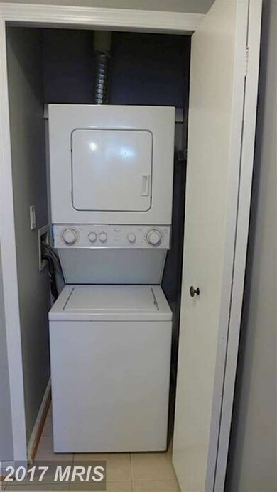 8639 Beekman Place unit 39A, Alexandria, VA 22309 - photo 6