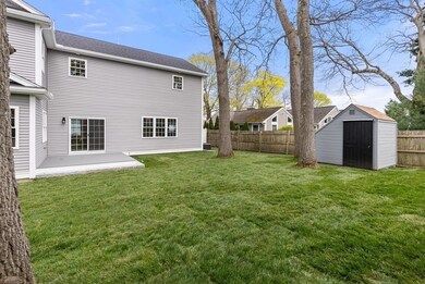 10 Arrowhead Ln, Arlington, MA 02474 - photo 3