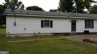 19181 Stoney Point Rd, King George, VA 22485 - photo 4