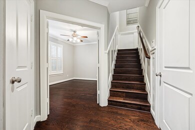 The downstairs offers a bedroom, en-suite bath and