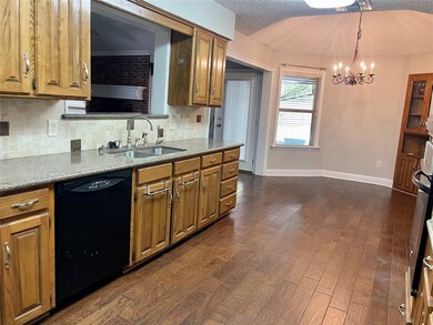 312 Blue Quail Ct, Bedford, TX 76021 - photo 5