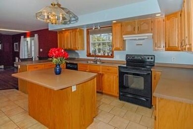 15 Mockingbird Ln, Wells, ME 04090 - photo 7