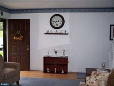 1747 W Chester Pike unit 36, Havertown, PA 19083 - photo 4