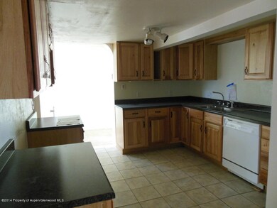 830 Barclay St, Craig, CO 81625 - photo 4