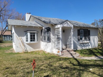712 B St, Basin, WY 82410 - photo 2