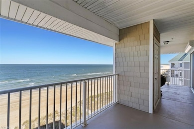 2424 Ocean Shore Crescent unit 402, Virginia Beach, VA 23451 - photo 3