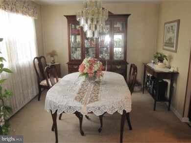 1140 Strathmann Dr, Southampton, PA 18966 - photo 3